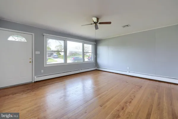 $270,000 | 131 Cambridge Drive, Mechanicsburg, PA 17055