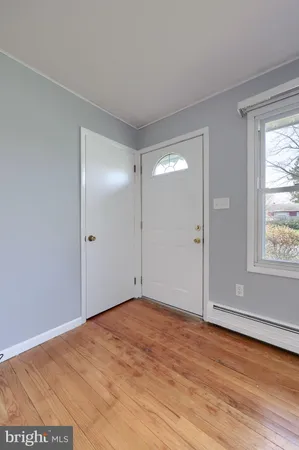 $270,000 | 131 Cambridge Drive, Mechanicsburg, PA 17055