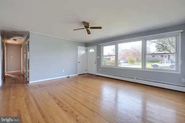 $270,000 | 131 Cambridge Drive, Mechanicsburg, PA 17055