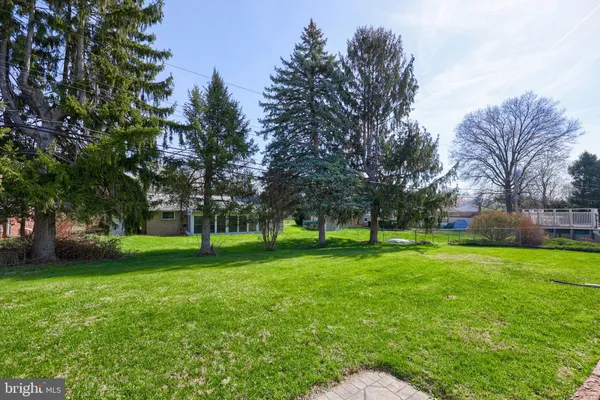 $270,000 | 131 Cambridge Drive, Mechanicsburg, PA 17055