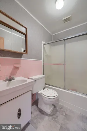 $270,000 | 131 Cambridge Drive, Mechanicsburg, PA 17055