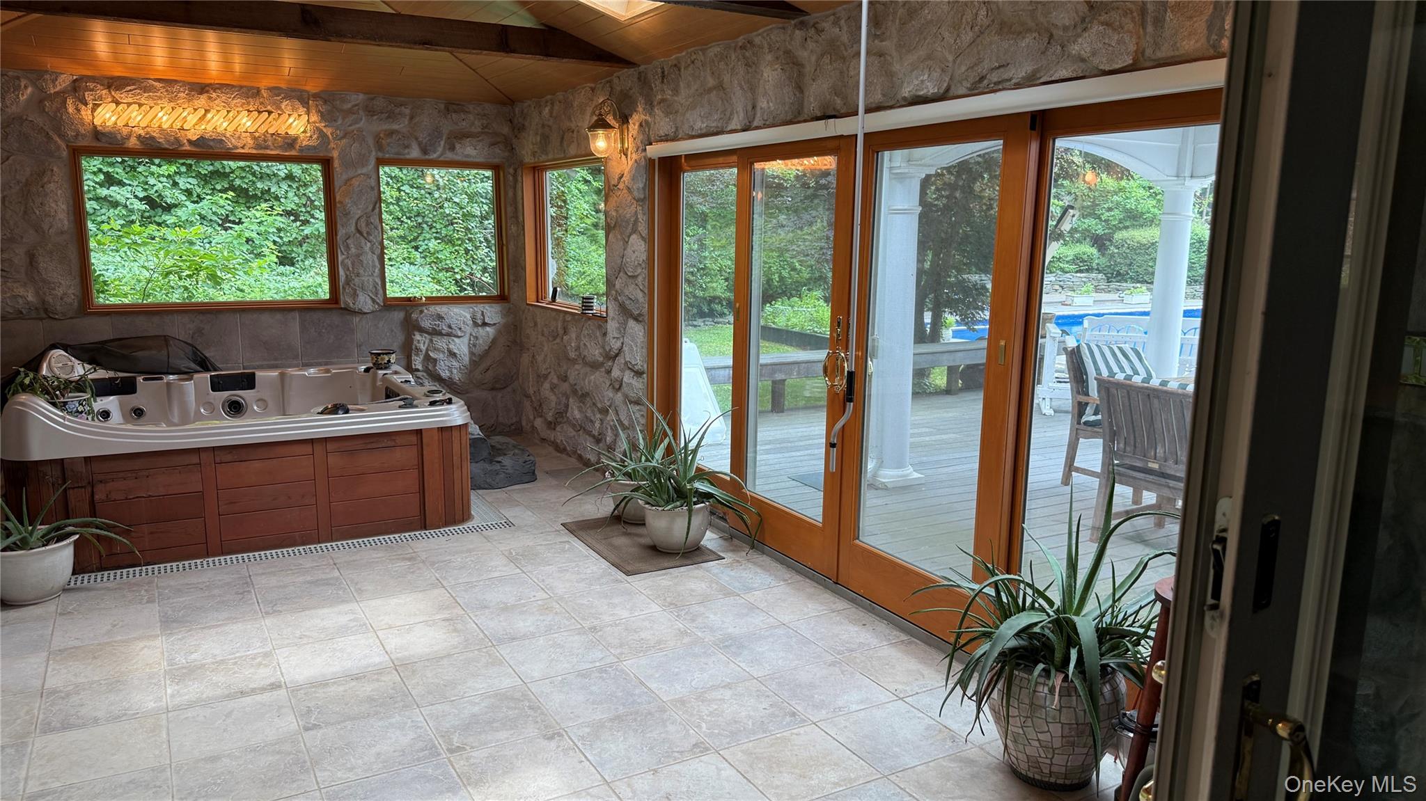 2 3 Pond Road Smithtown, NY 11787 - Photo 31 of 40