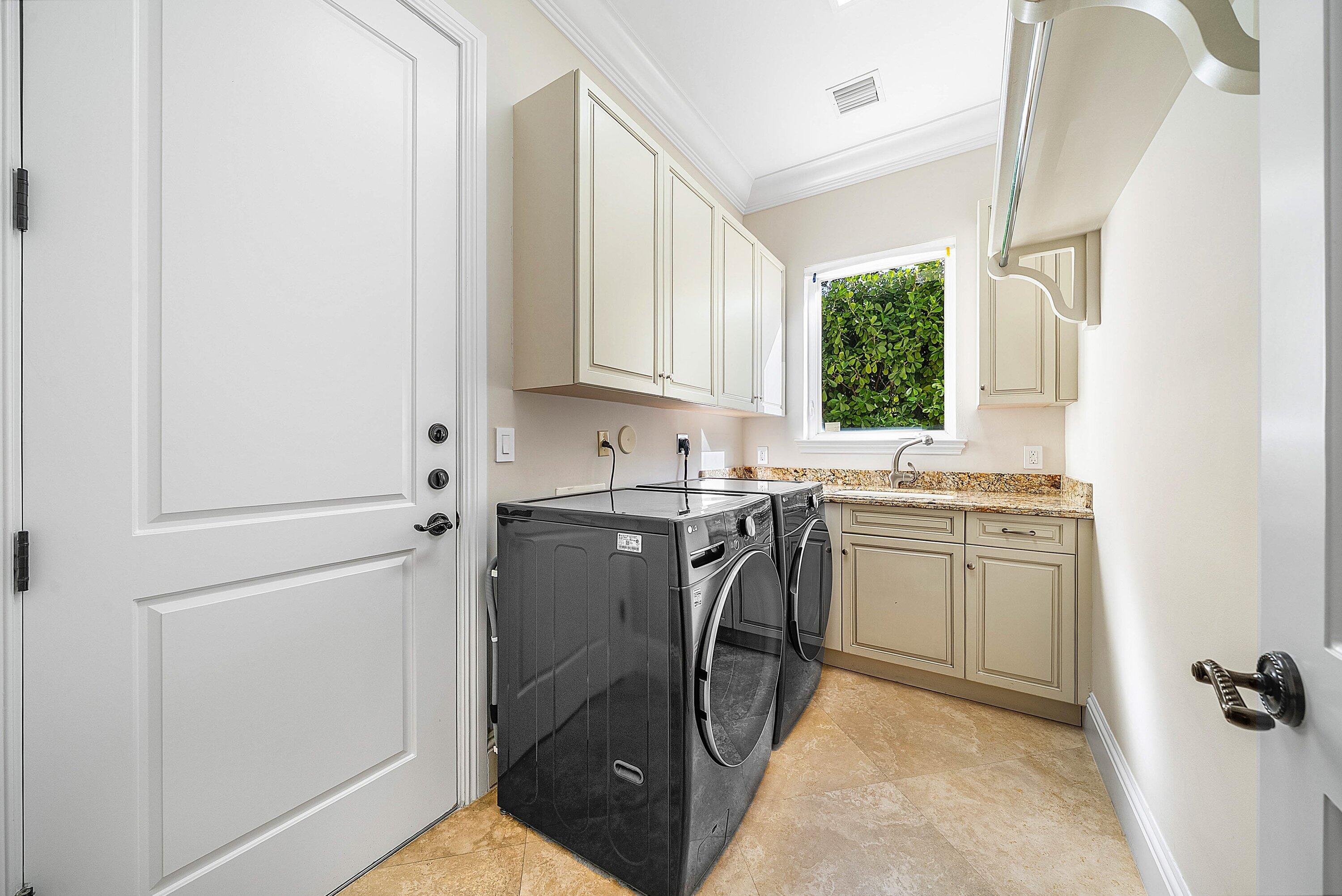 398 Northeast 7th Street Boca Raton, FL 33432 - Photo 35 of 74 031-398Northeast7thStreet-BocaRaton-FL-3