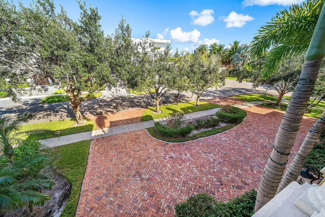$4,400,000 | 398 Northeast 7th Street, Boca Raton, FL 33432