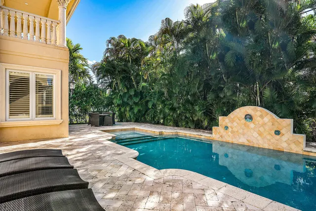 $4,400,000 | 398 Northeast 7th Street, Boca Raton, FL 33432