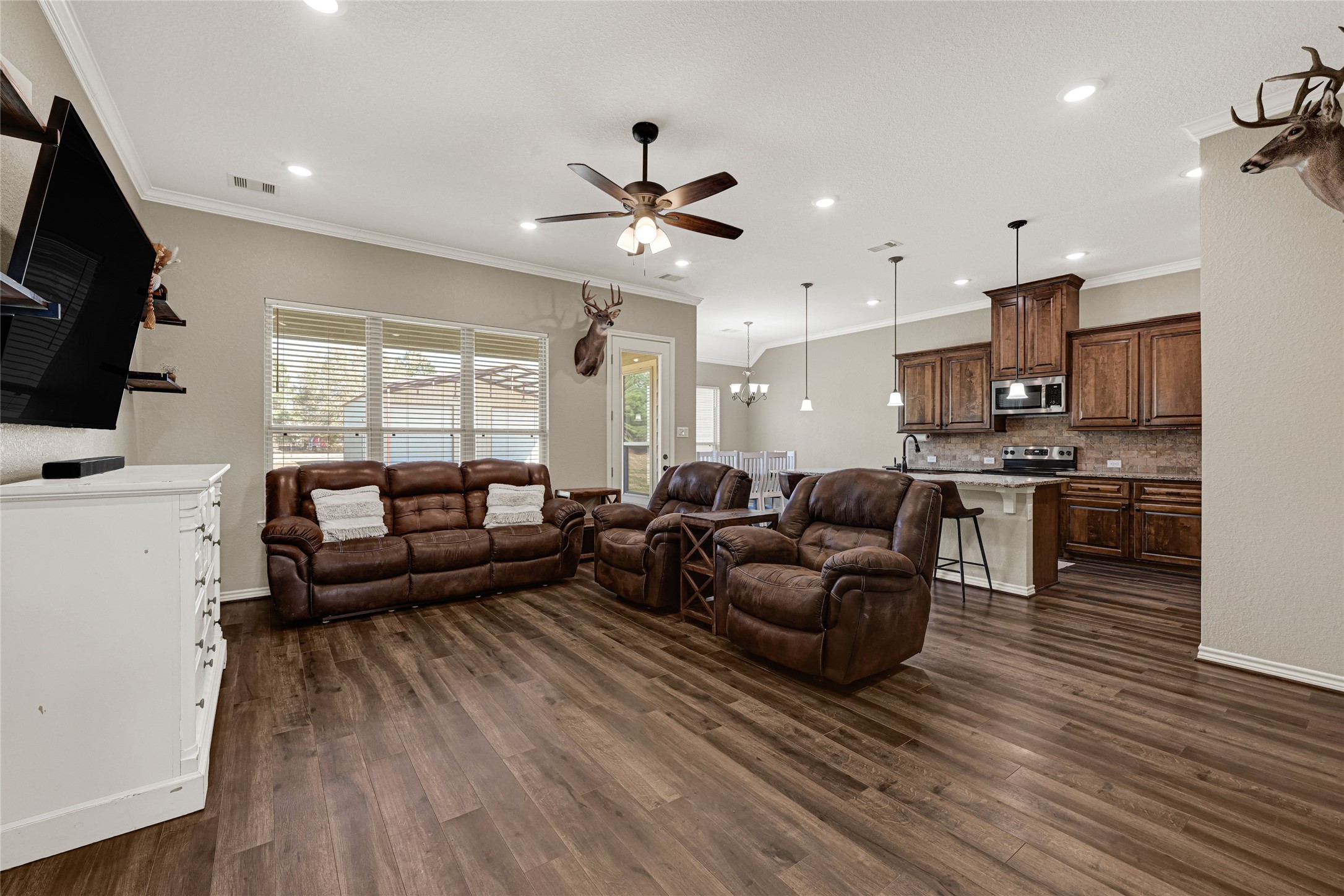 15416 Fm 1008 Dayton, TX 77535 - Photo 18 of 37