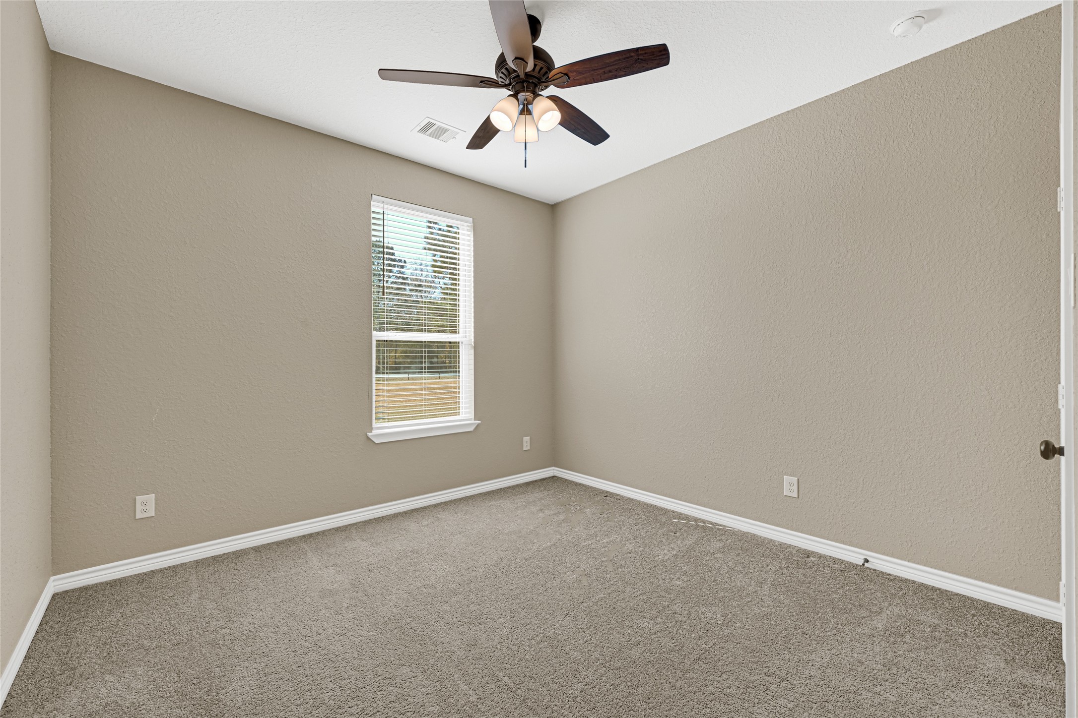 15416 Fm 1008 Dayton, TX 77535 - Photo 26 of 37