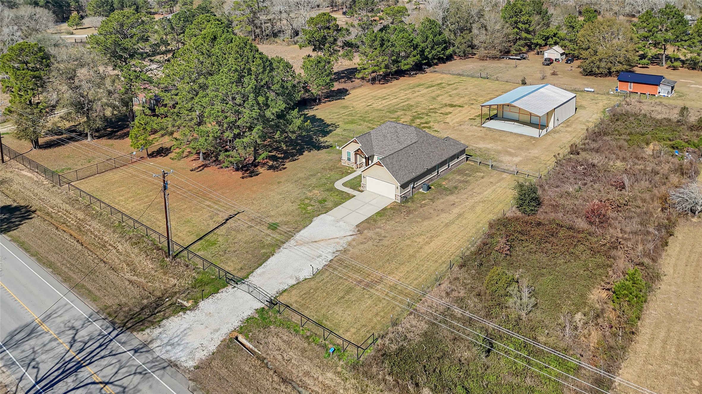 15416 Fm 1008 Dayton, TX 77535 - Photo 33 of 37