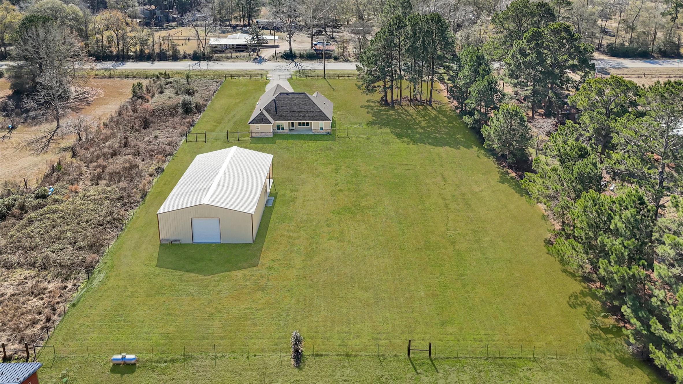 15416 Fm 1008 Dayton, TX 77535 - Photo 10 of 37