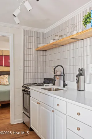 $1,200,000 | 135 North 3rd Avenue, Kure Beach, NC 28449