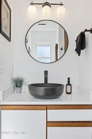 $1,200,000 | 135 North 3rd Avenue, Kure Beach, NC 28449