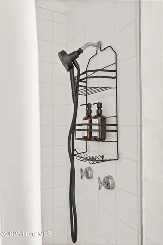 $1,200,000 | 135 North 3rd Avenue, Kure Beach, NC 28449