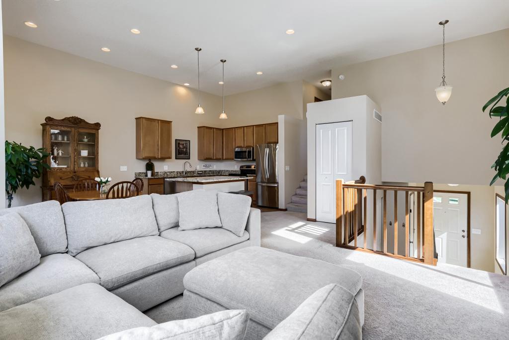2770 134th Street West Rosemount, MN 55068 - Photo 4 of 23