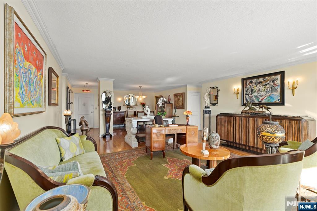 200 Grand Cove Way, Unit 3L Edgewater, NJ 07020 - Photo 12 of 31