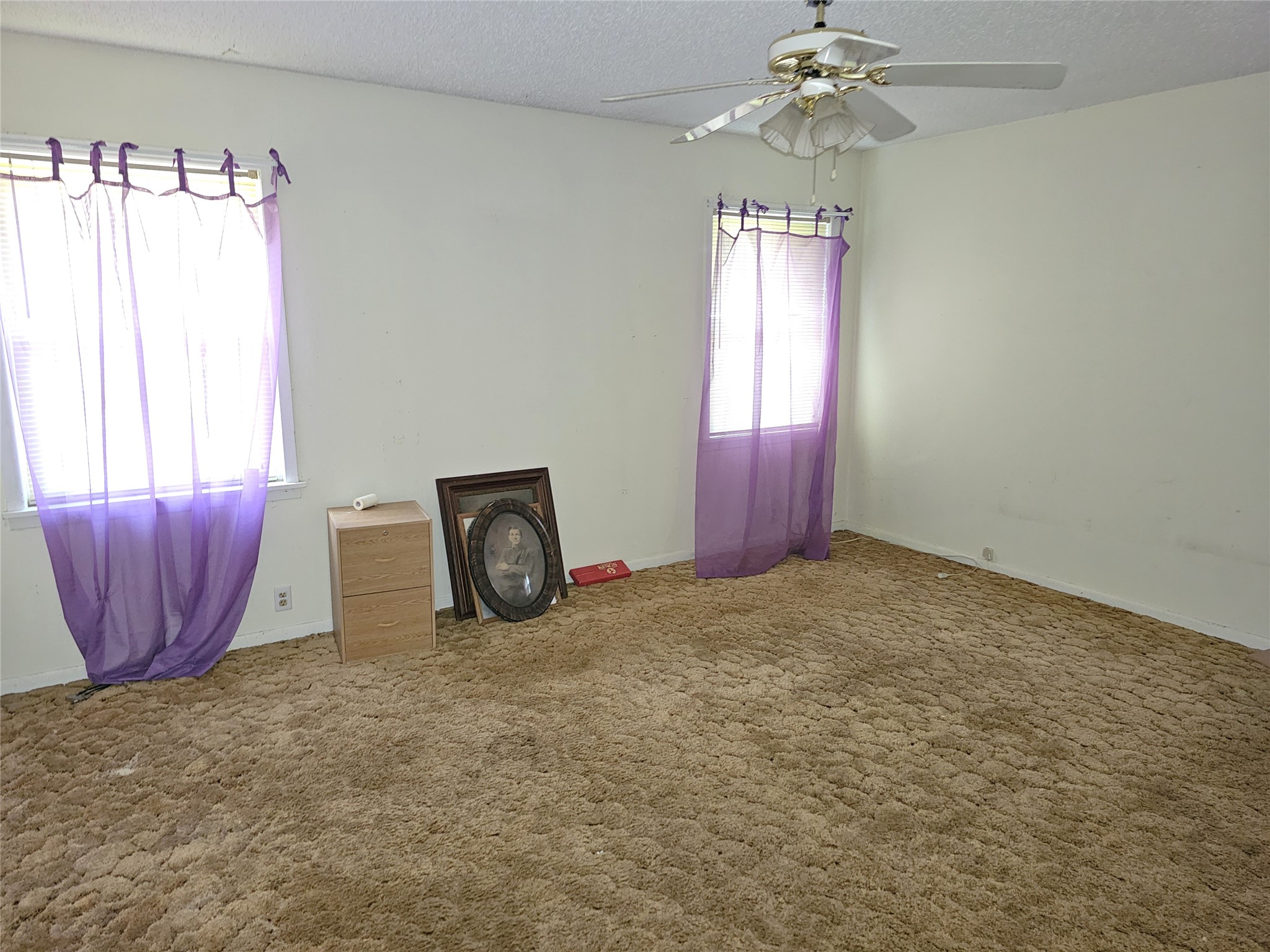 216 Westwood Road Palestine, TX 75803 - Photo 12 of 23 a view of an empty room and window