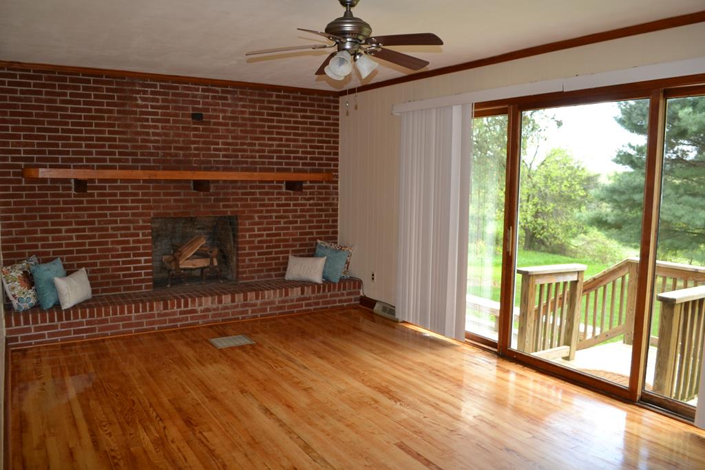 889 Guinea Road Farmville, VA 23901 - Photo 4 of 18 Gallery Image 4