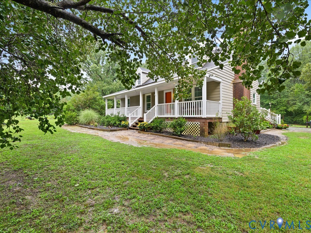 3695 Three Chopt Road Gum Spring, VA 23065 - Photo 46 of 55 Traditional siding exterior with an inviting full-