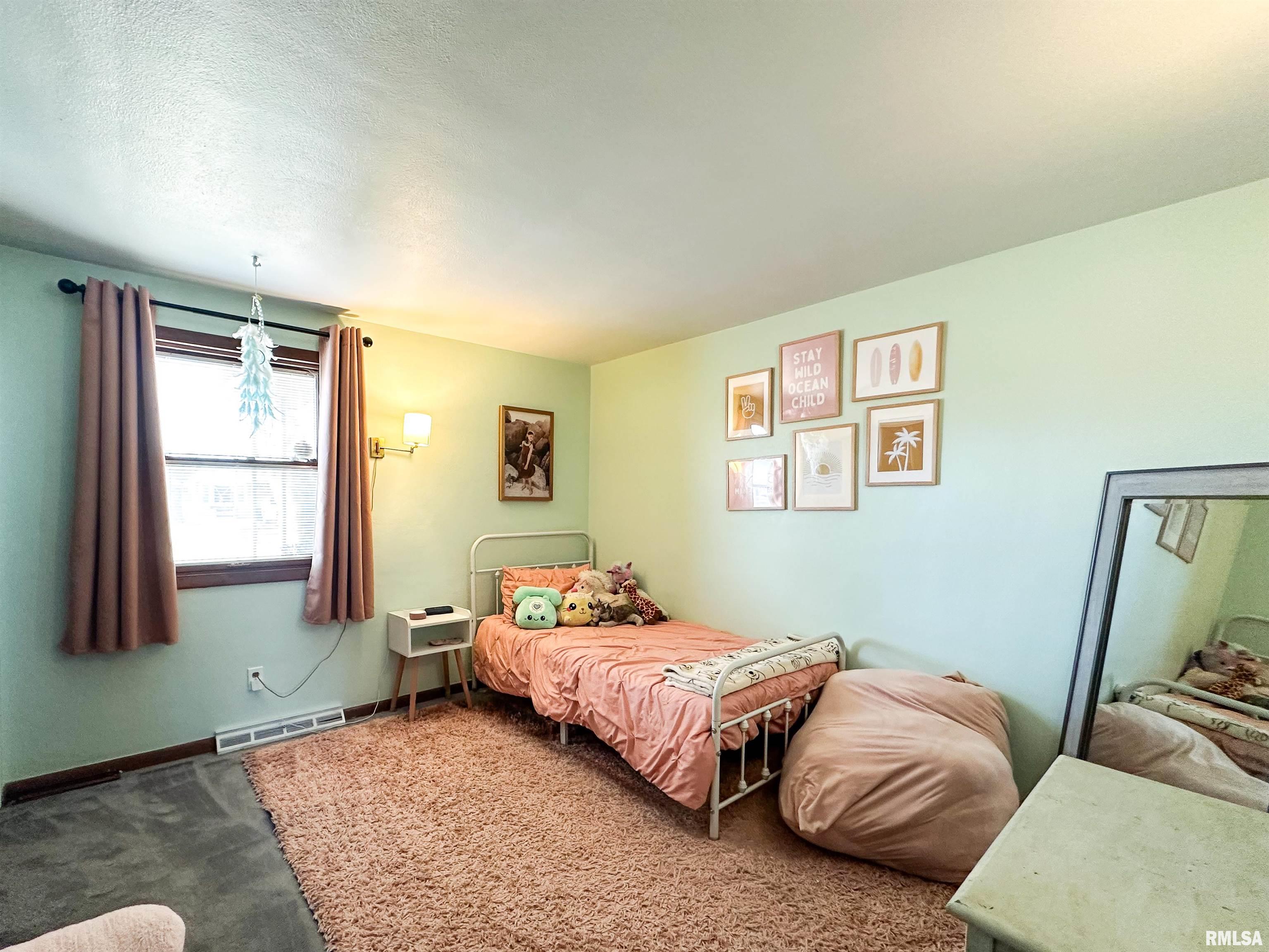 2708 Daycor Divide Peoria, IL 61607 - Photo 19 of 25