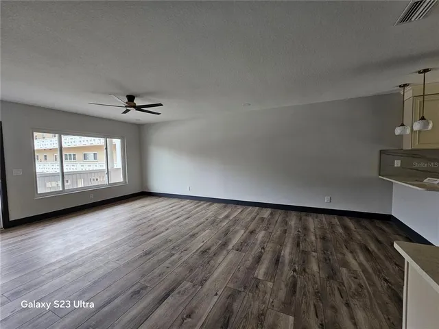 $1,700 | 2435 Sumatran Way, Unit 35, Clearwater, FL 33763