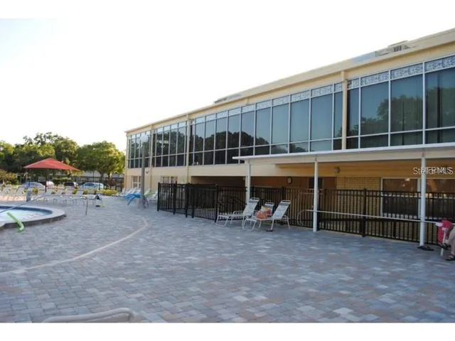 $1,700 | 2435 Sumatran Way, Unit 35, Clearwater, FL 33763