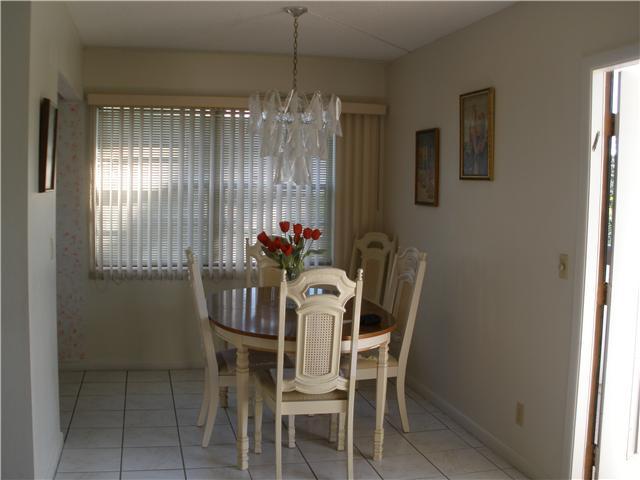 70 Suffolk B, Unit 70 Boca Raton, FL 33434 - Photo 3 of 10 Additional Photo