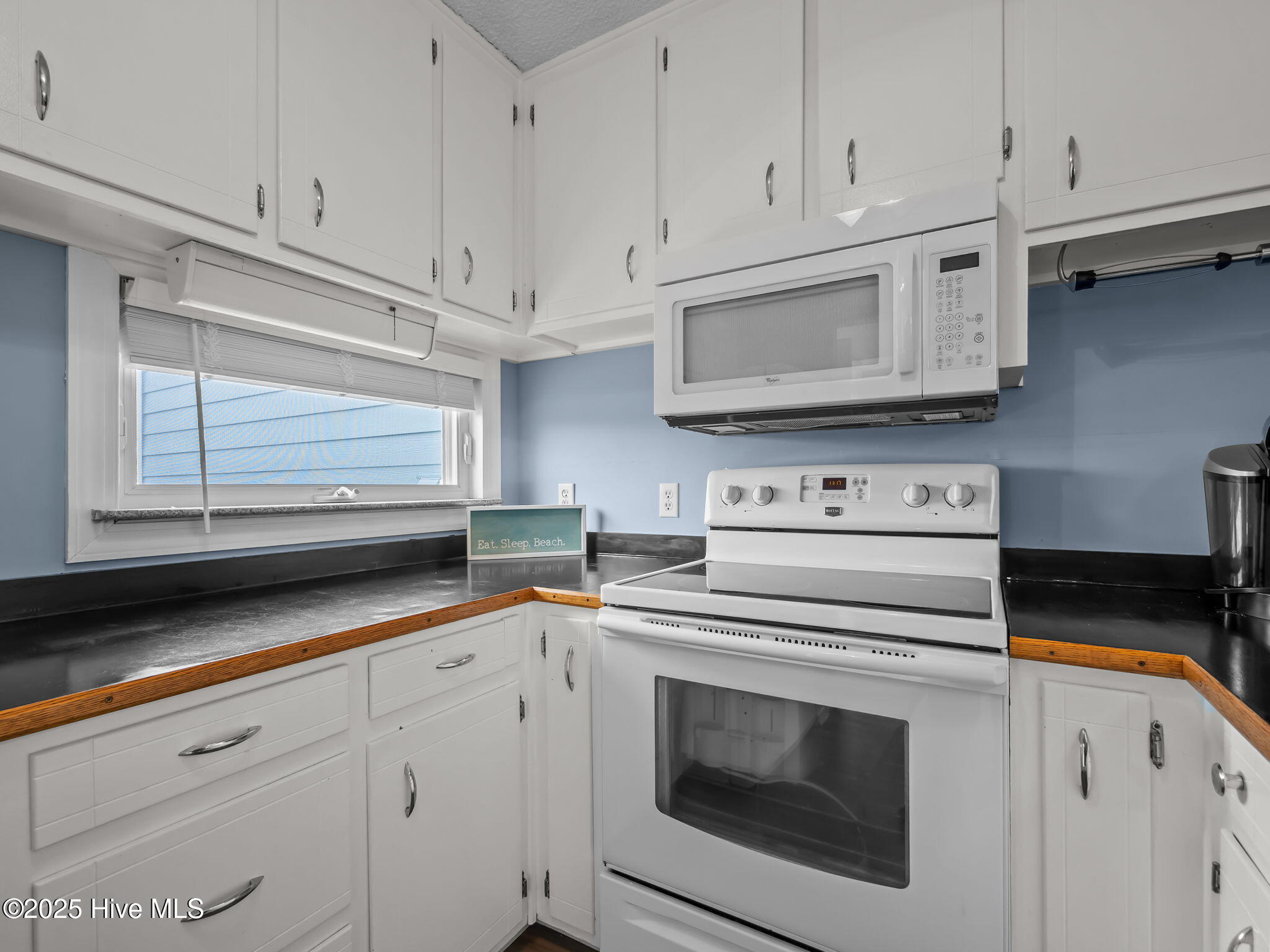 8801 Reed Drive, Unit 210N Emerald Isle, NC 28594 - Photo 13 of 50 17-web-or-mls-PA011894