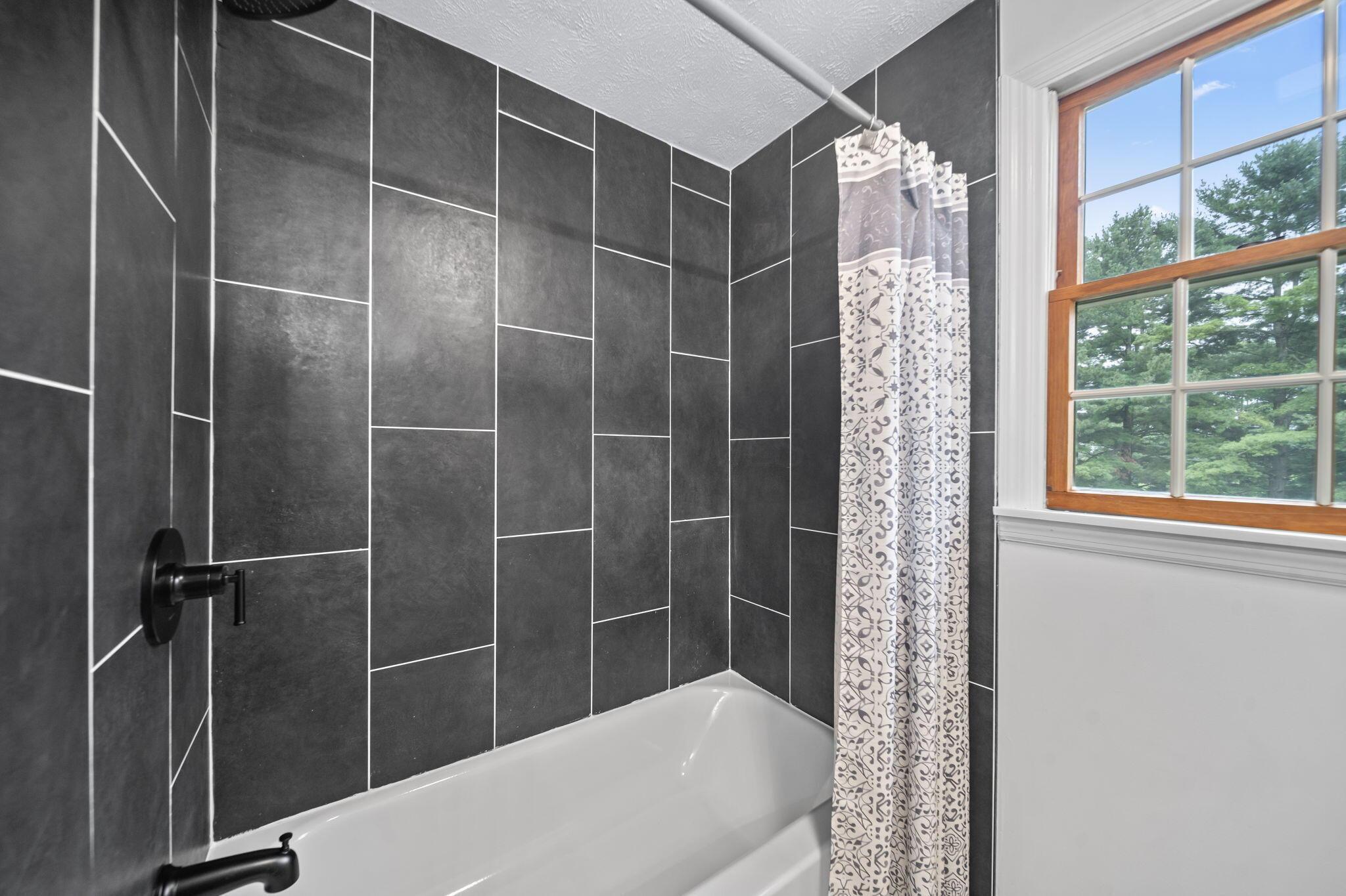 4817 North River Road Springfield, OH 45502 - Photo 24 of 36 49-web-or-mls-DSC02038
