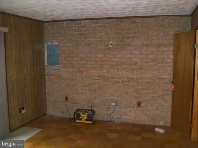 220 Walgrove Road Reisterstown, MD 21136 - Photo 16 of 24 Family Room