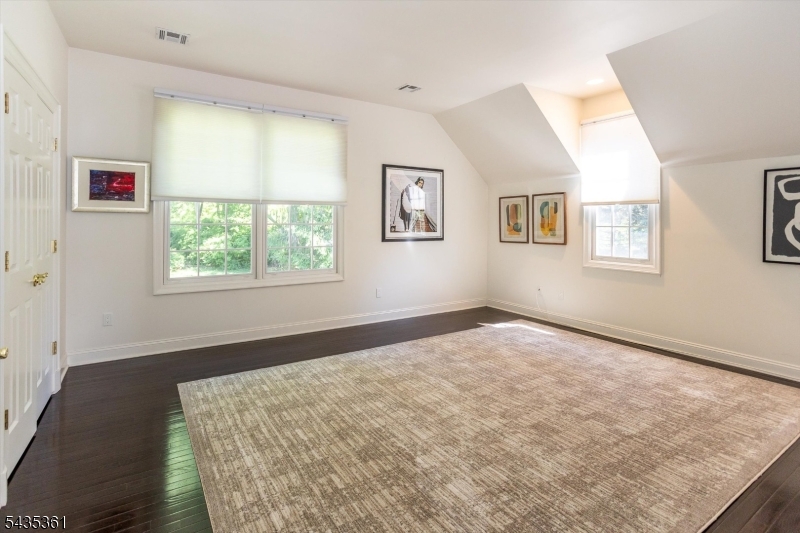 1 Chilton Road Chester, NJ 07930 - Photo 39 of 46