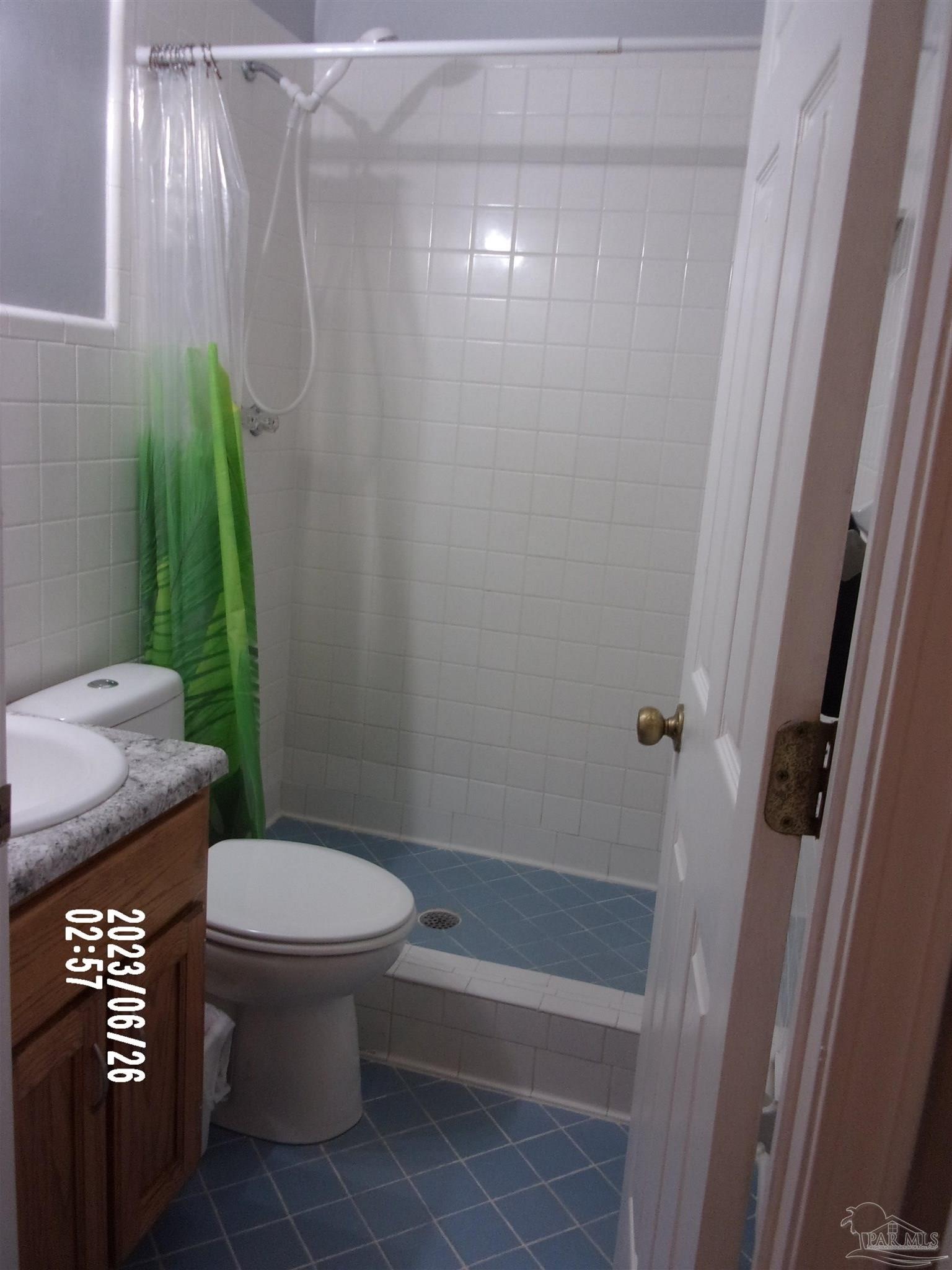 7189 Gillespie Road Milton, FL 32583 - Photo 18 of 32 Gallery Image 18