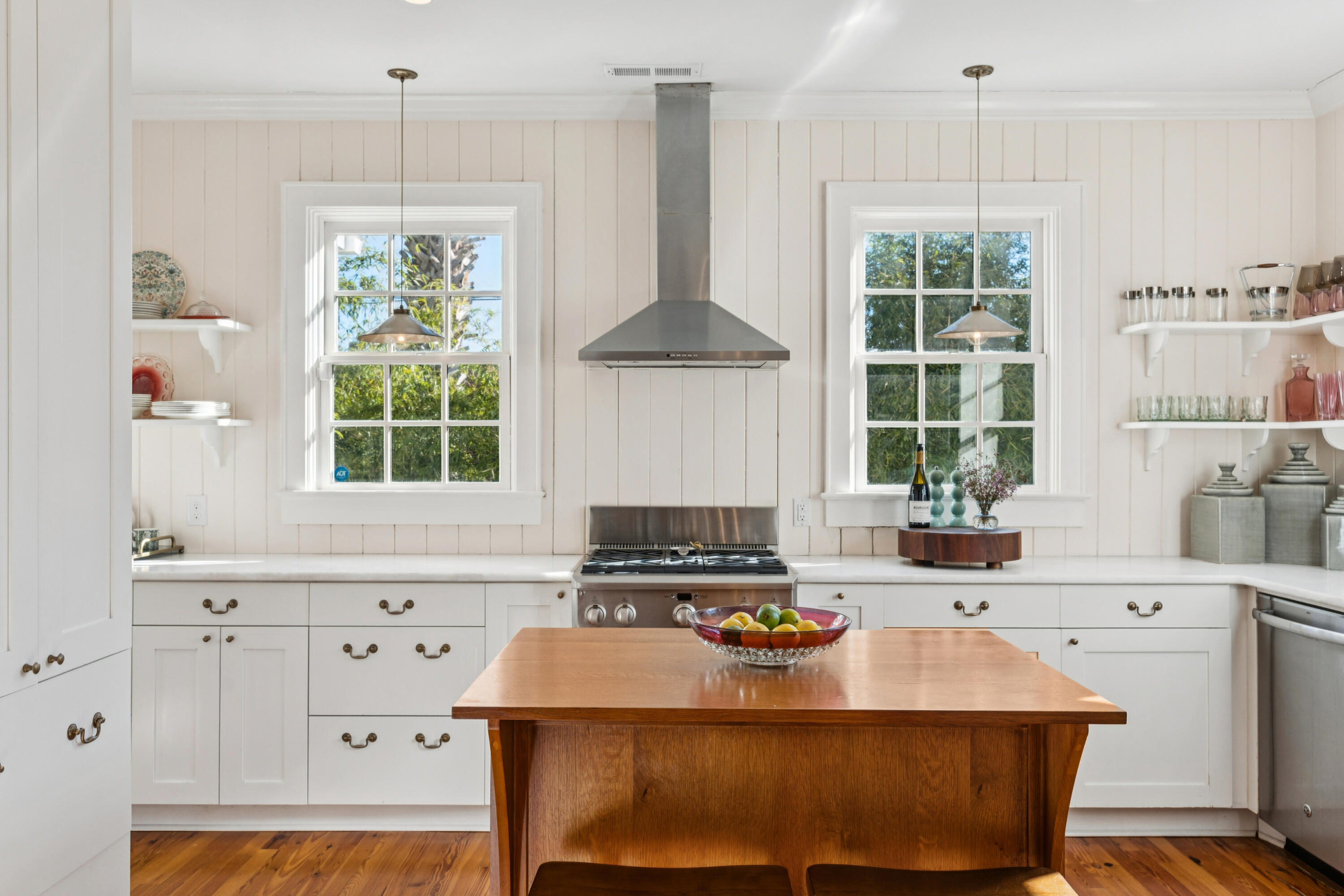 764 Rutledge Avenue Charleston, SC 29403 - Photo 19 of 41 764RutledgeAvenue-KeenEyeMarketing-029