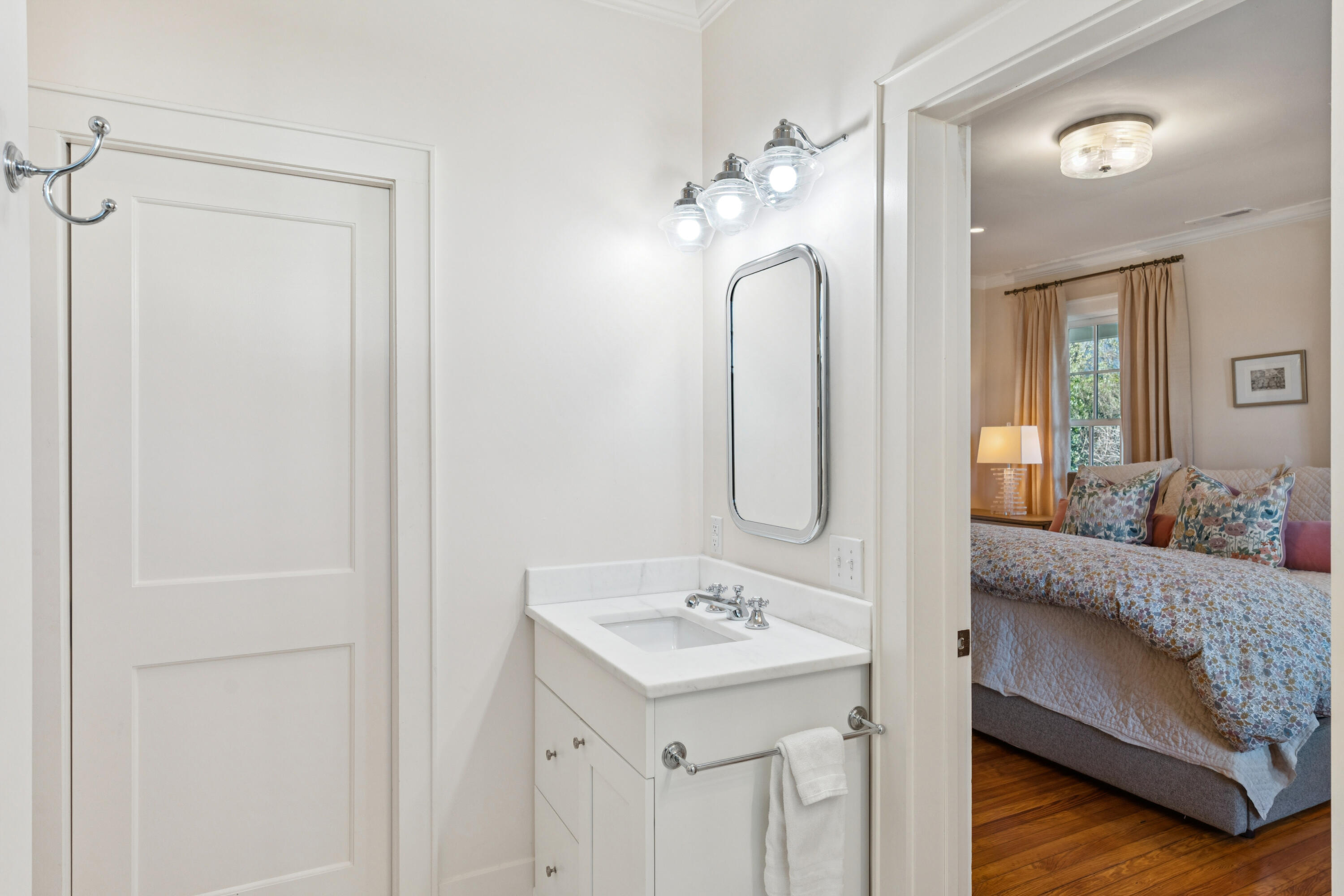 764 Rutledge Avenue Charleston, SC 29403 - Photo 30 of 41 764RutledgeAvenue-KeenEyeMarketing-044