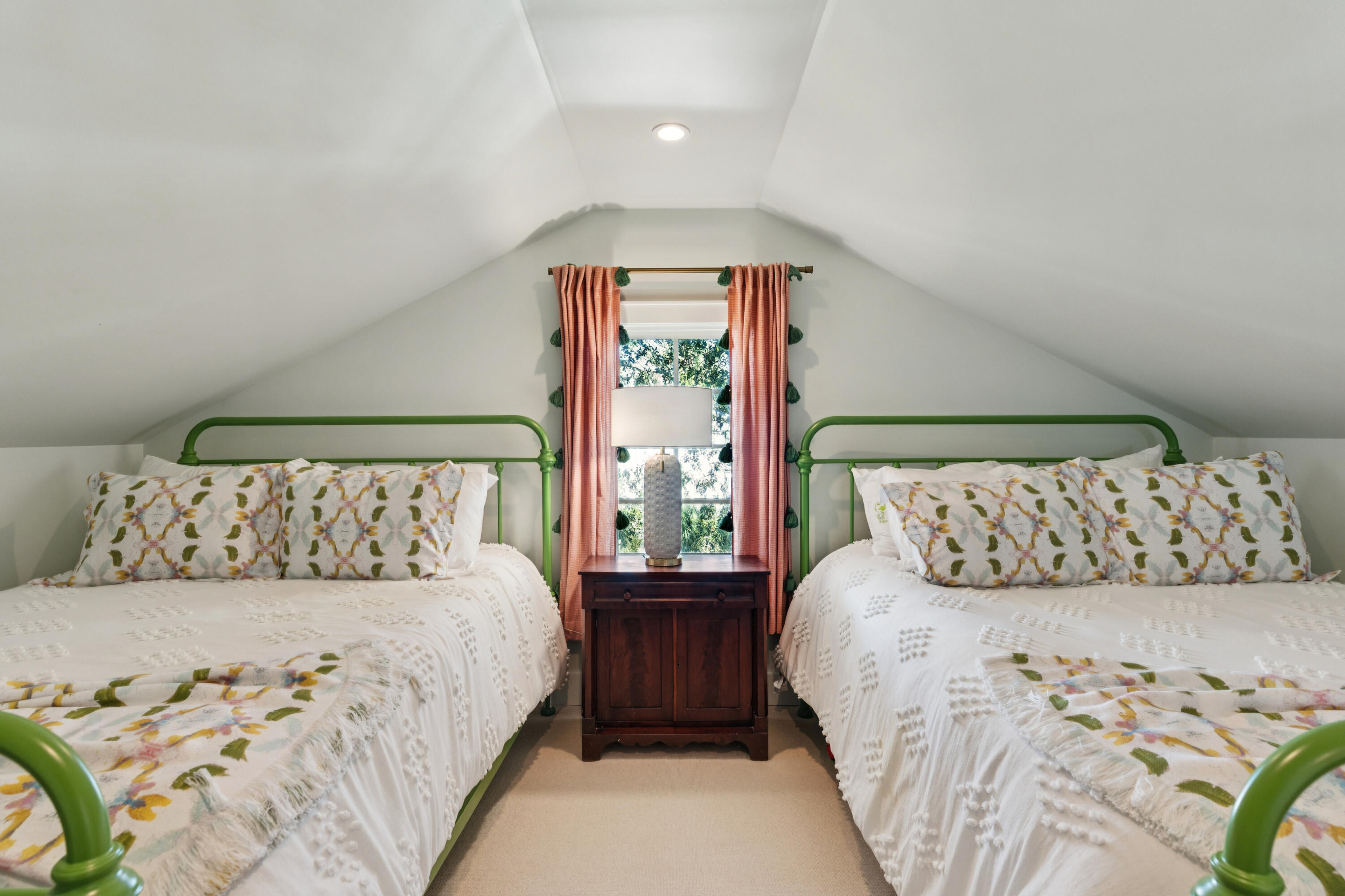 764 Rutledge Avenue Charleston, SC 29403 - Photo 37 of 41 764RutledgeAvenue-KeenEyeMarketing-052