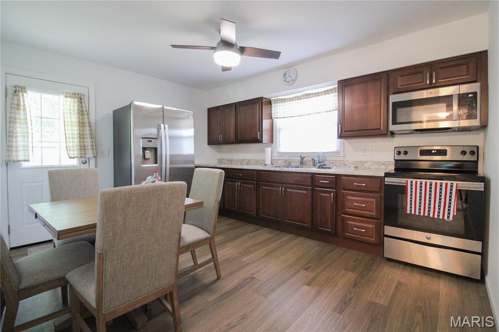1121 Wolf Hollow Road Imperial, MO 63052 - Photo 6 of 31
