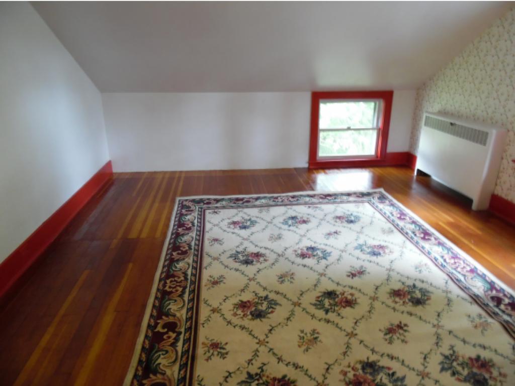 2 Leonard Street Rutland, VT 05701 - Photo 13 of 16