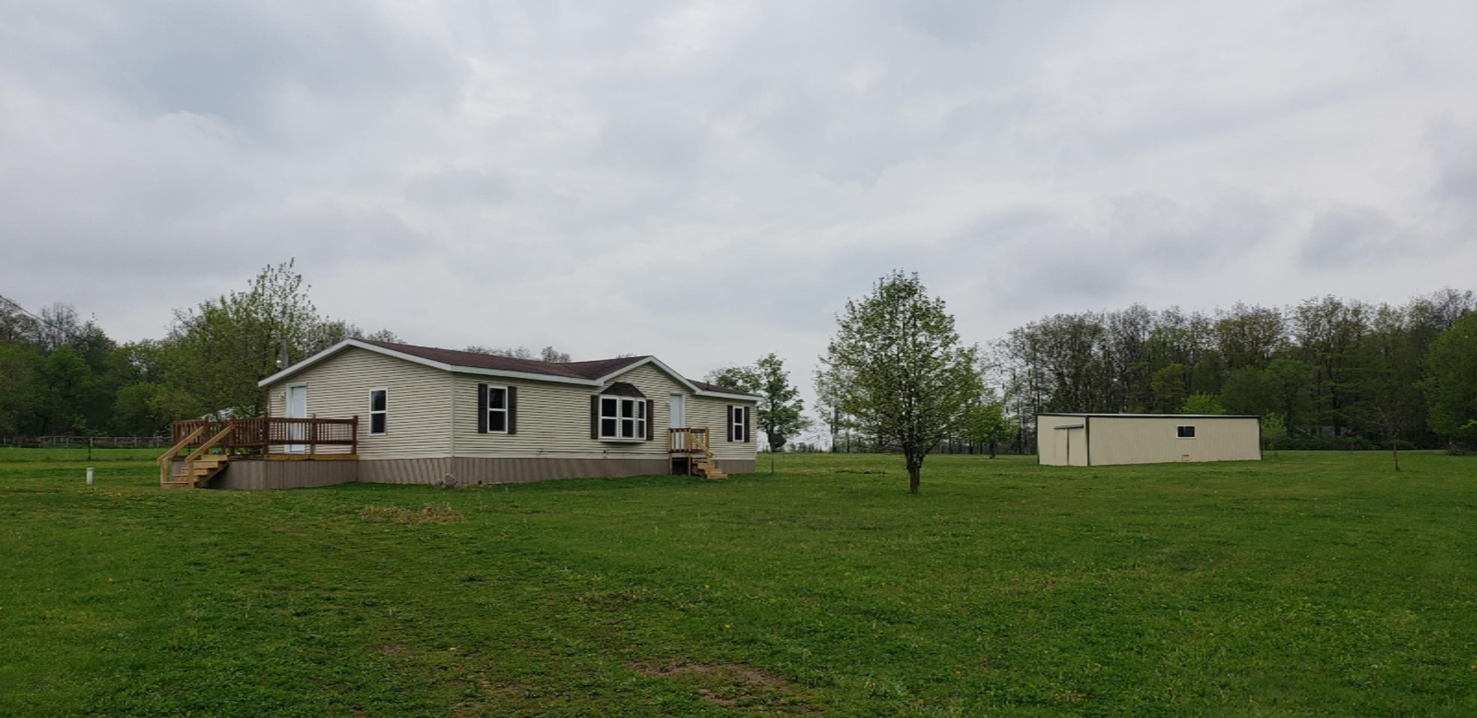 7091 Rainey Road Jonesville, MI 49250 - Photo 1 of 24 20200517_153122