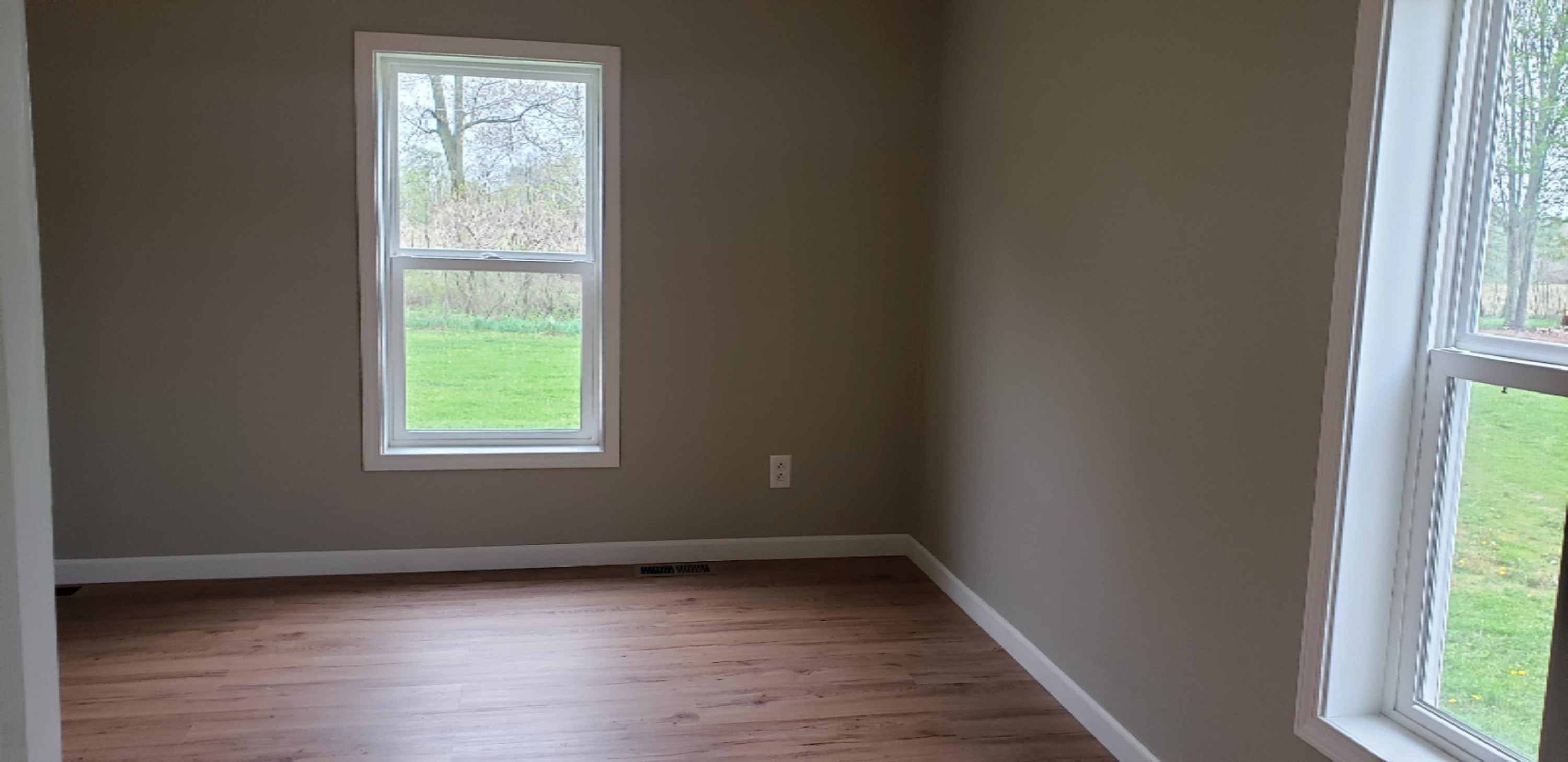 7091 Rainey Road Jonesville, MI 49250 - Photo 11 of 24 20200517_154101