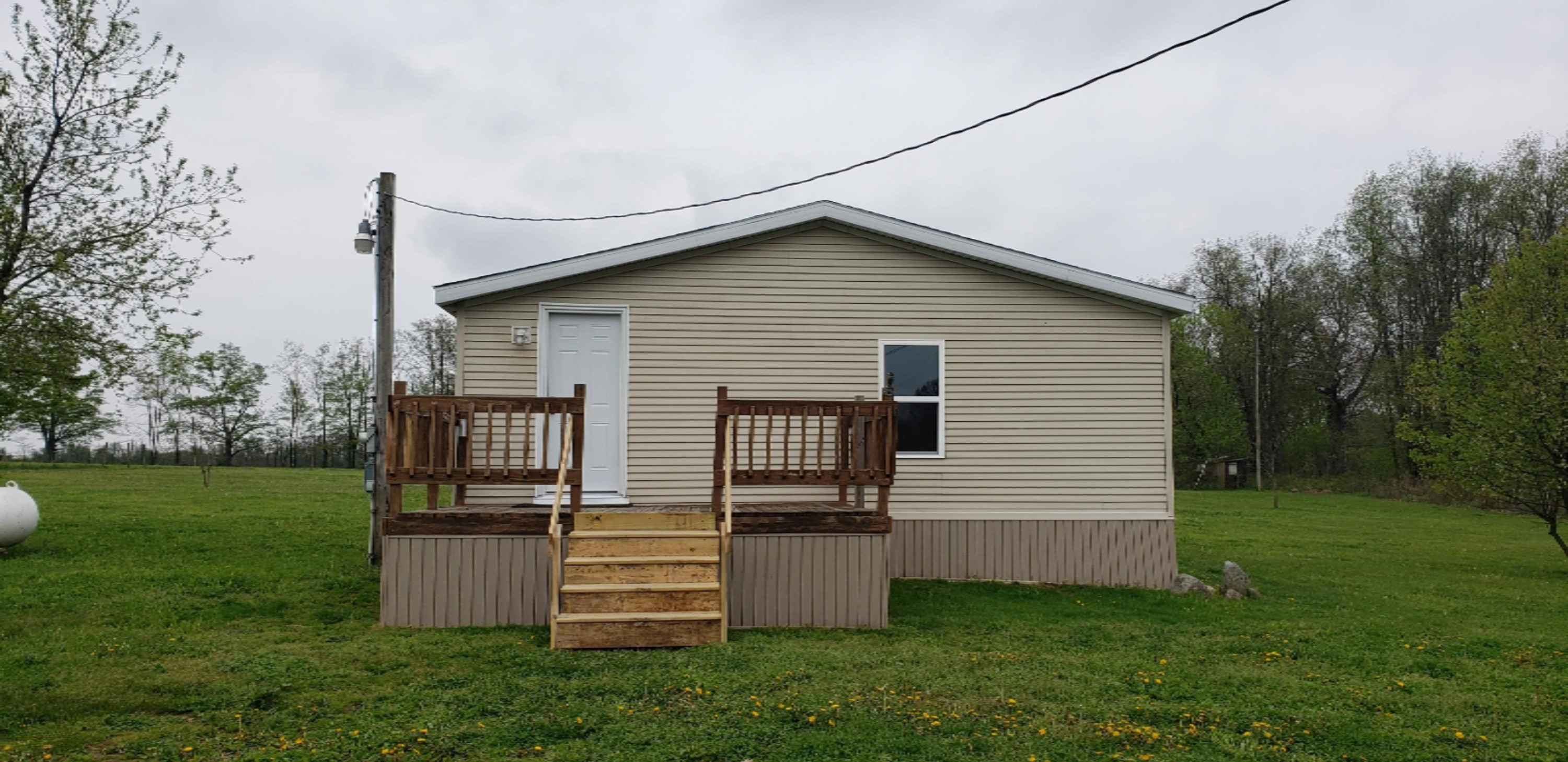 7091 Rainey Road Jonesville, MI 49250 - Photo 16 of 24 20200517_153235