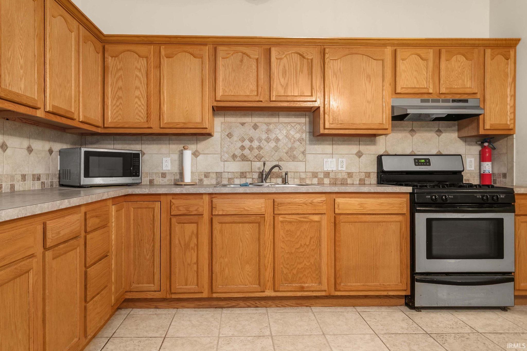 525 South Filbert Street New Carlisle, IN 46552 - Photo 25 of 42