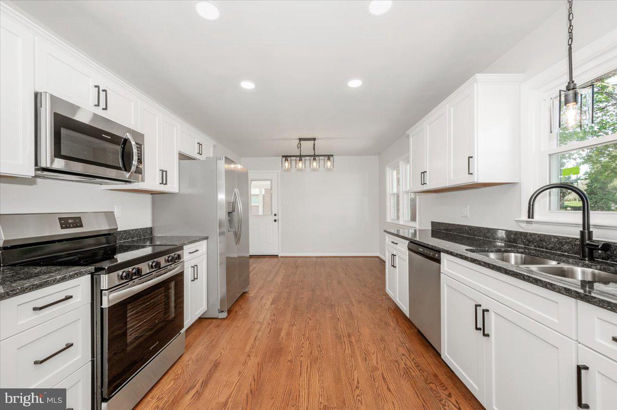 13616 Royal Road Hagerstown, MD 21742 - Photo 13 of 57 Modern kitchen with sleek finishes.