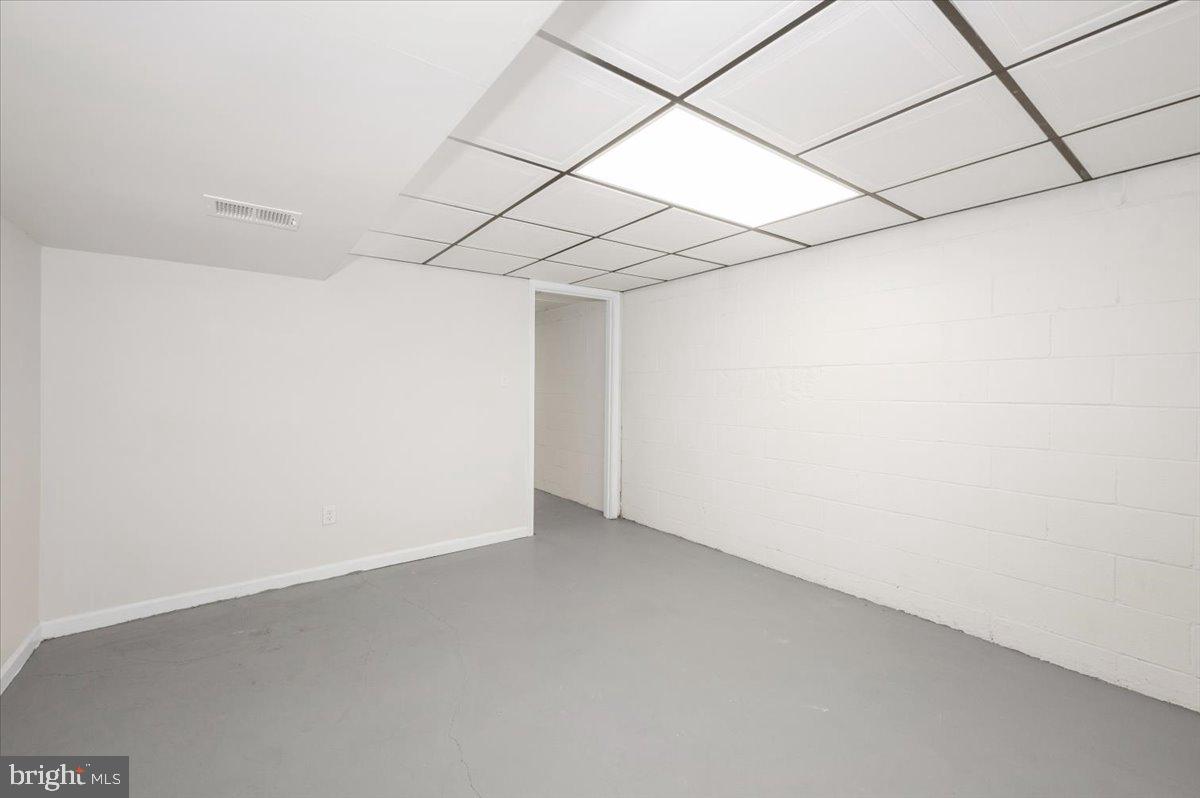 13616 Royal Road Hagerstown, MD 21742 - Photo 30 of 57 Versatile blank canvas for creativity.