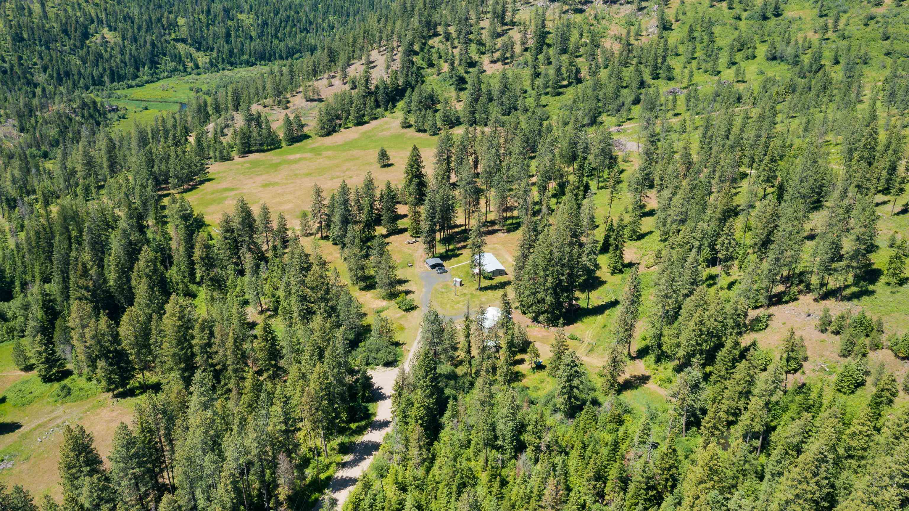 2922 Nicholson Road Elk, WA 99009 - Photo 12 of 26 Gallery Image 12
