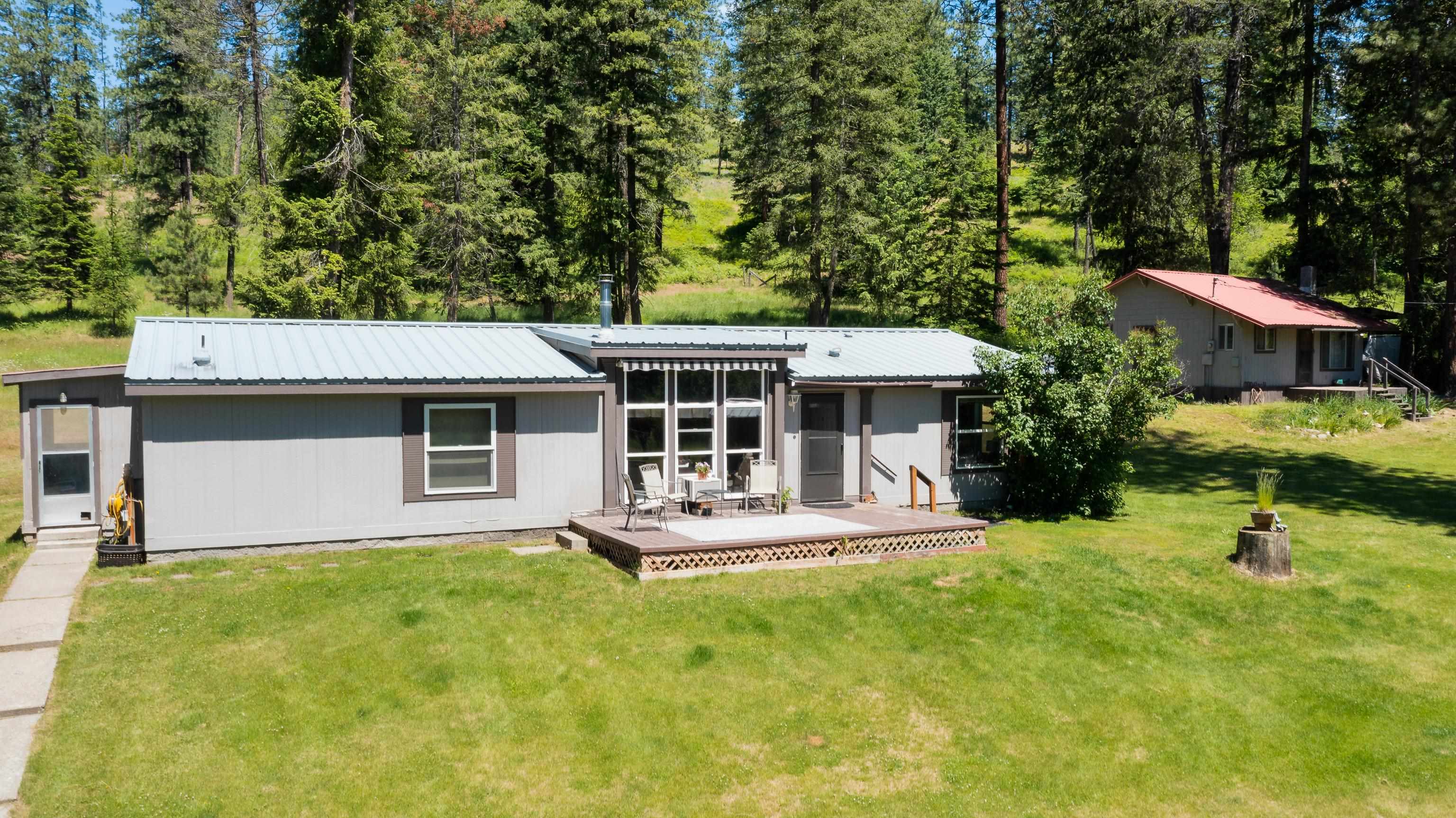 2922 Nicholson Road Elk, WA 99009 - Photo 3 of 26 Gallery Image 3