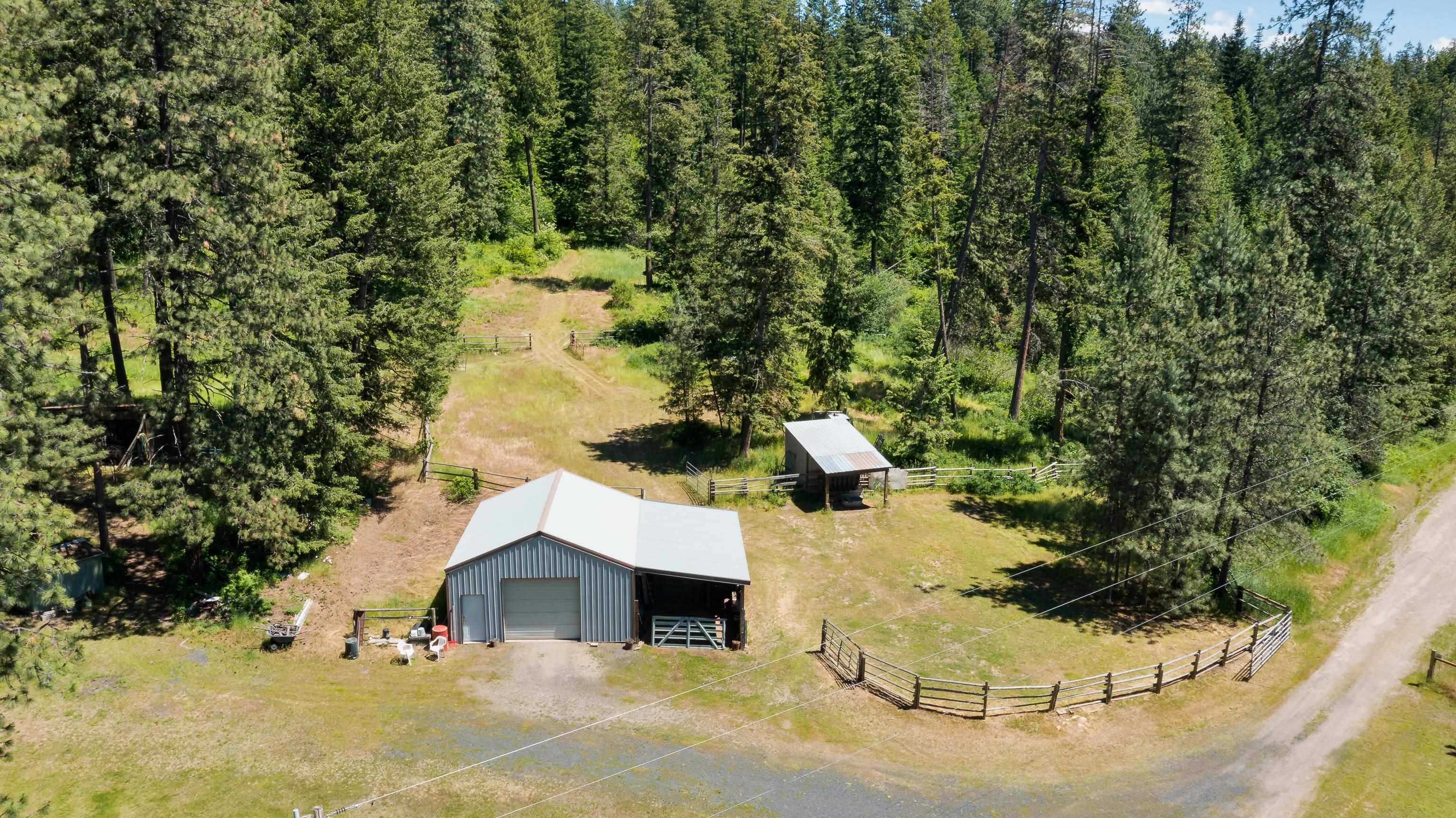 2922 Nicholson Road Elk, WA 99009 - Photo 5 of 26 Gallery Image 5