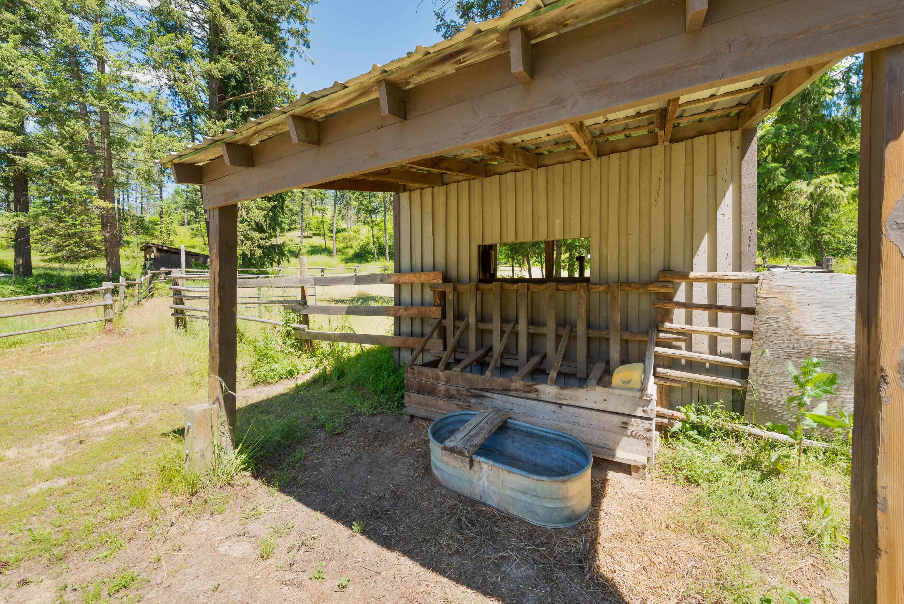 2922 Nicholson Road Elk, WA 99009 - Photo 7 of 26 Gallery Image 7
