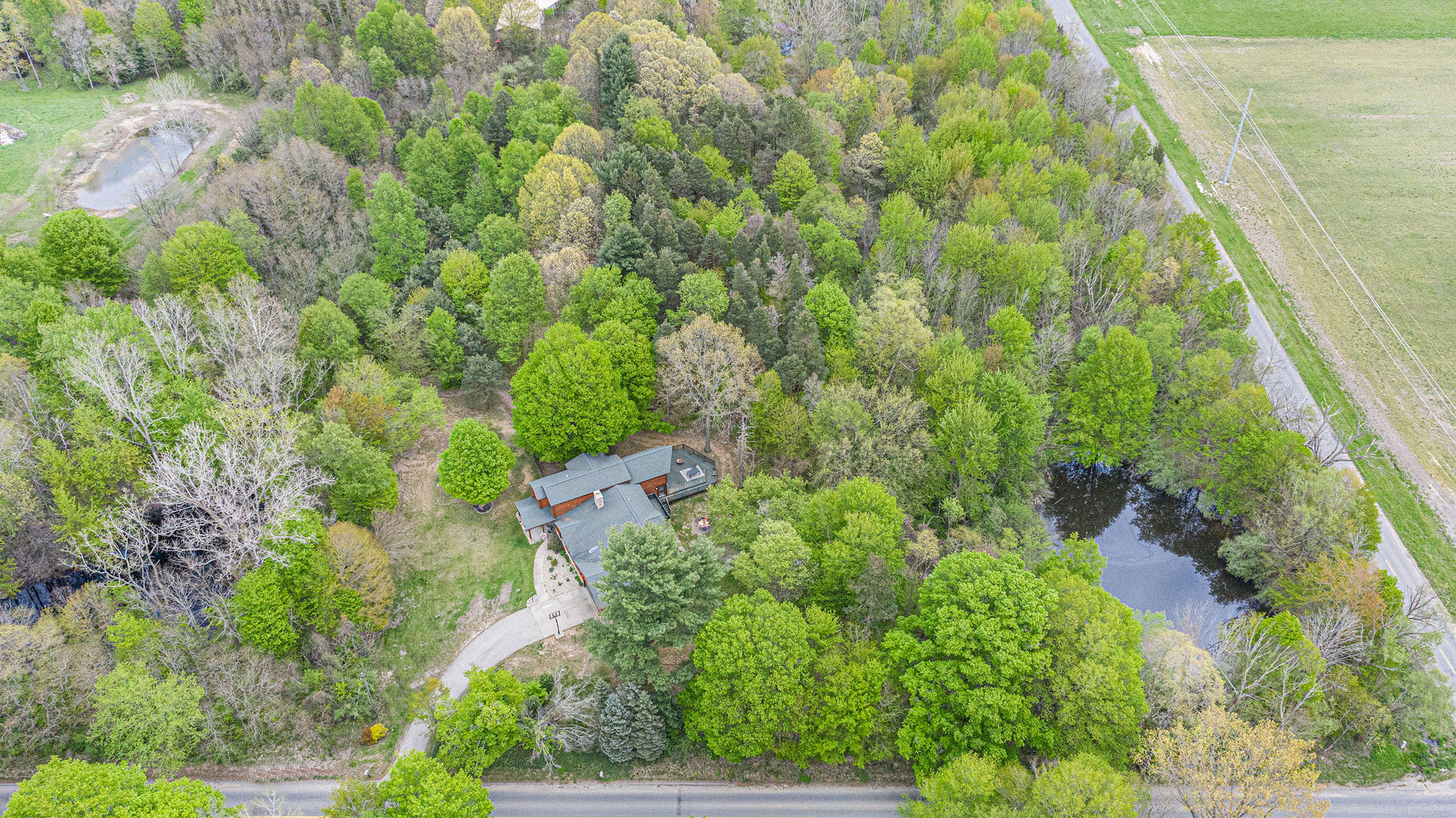 5741 Becht Road Coloma, MI 49038 - Photo 38 of 44 DJI_0589
