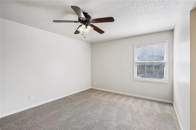 $622,500 | 14157 Bond Street, Overland Park, KS 66221