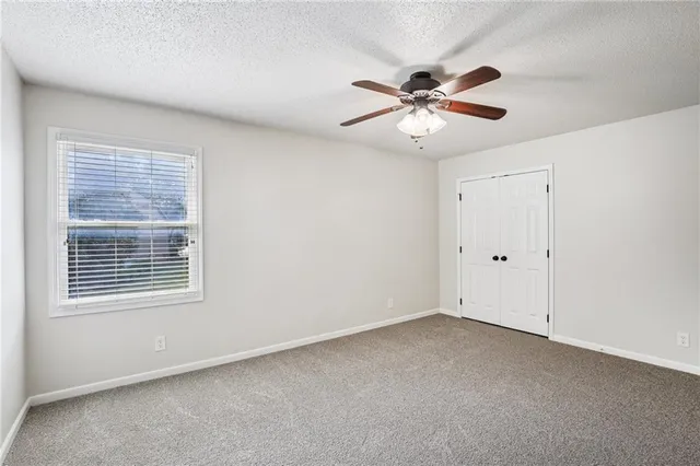 $622,500 | 14157 Bond Street, Overland Park, KS 66221