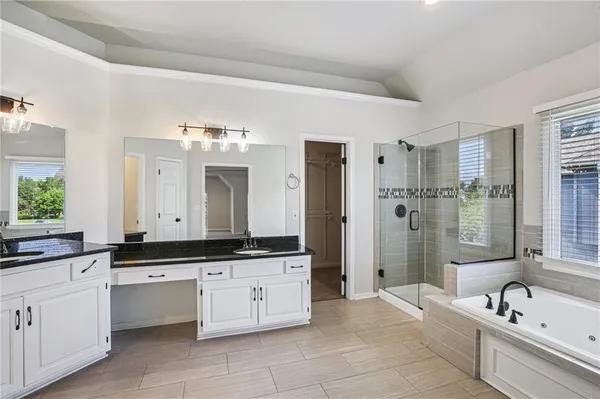 $615,000 | 14157 Bond Street, Overland Park, KS 66221