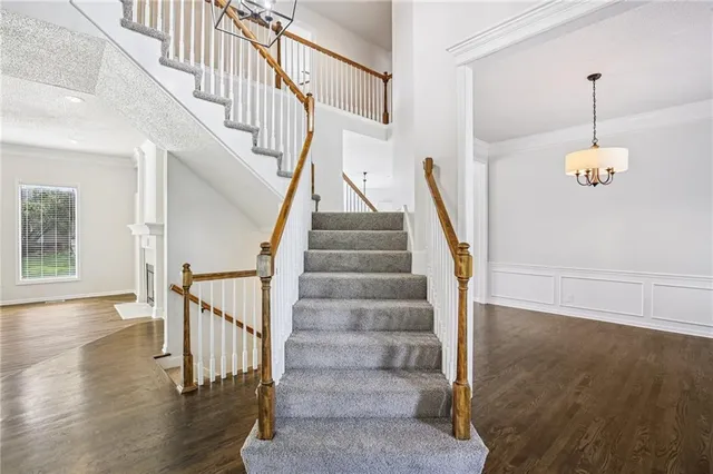 $622,500 | 14157 Bond Street, Overland Park, KS 66221